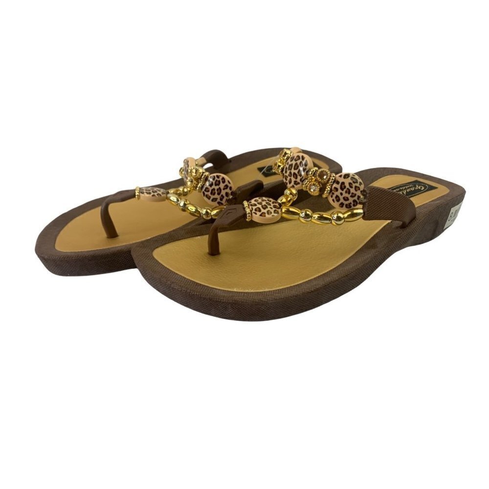 Grand Co Women's Brown & Gold Sandals - Picture 3 of 6